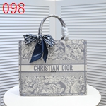 偽物ディオールバッグ